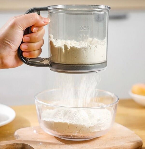 Tamis à Farine Manuel avec Poignée – 250 ml Transparent