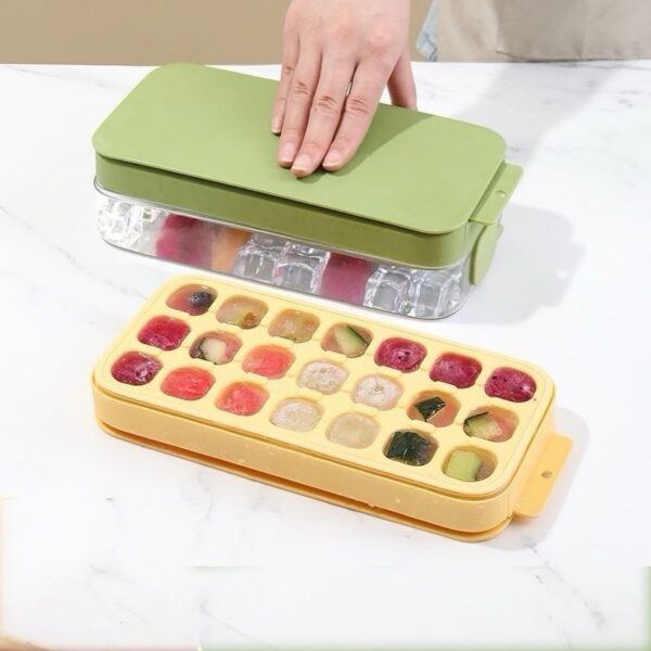 Moule à glaçons vertical avec couvercle